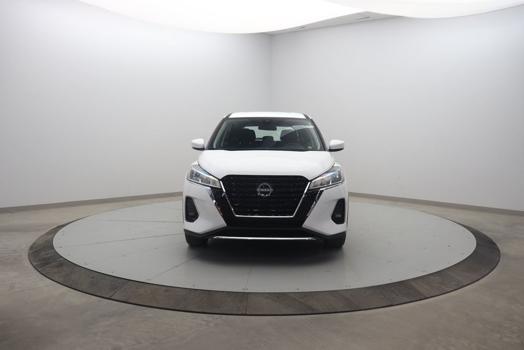 2023 Nissan Kicks in Baie-Comeau, Quebec - 2 - w1024h768px