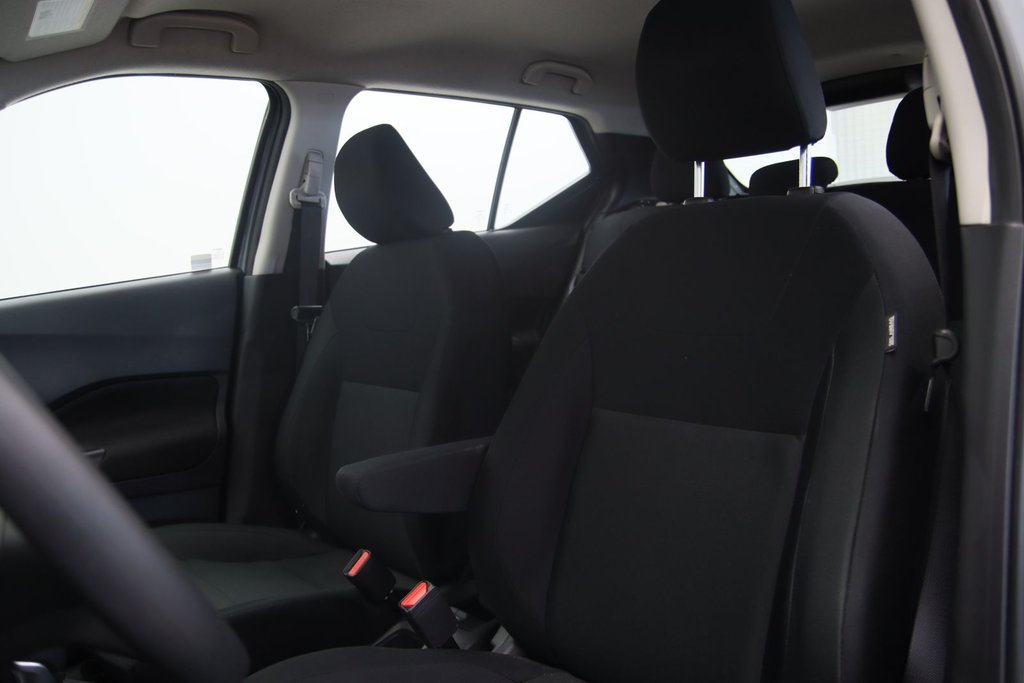 Nissan Kicks  2024 à Jonquière, Québec - 7 - w1024h768px