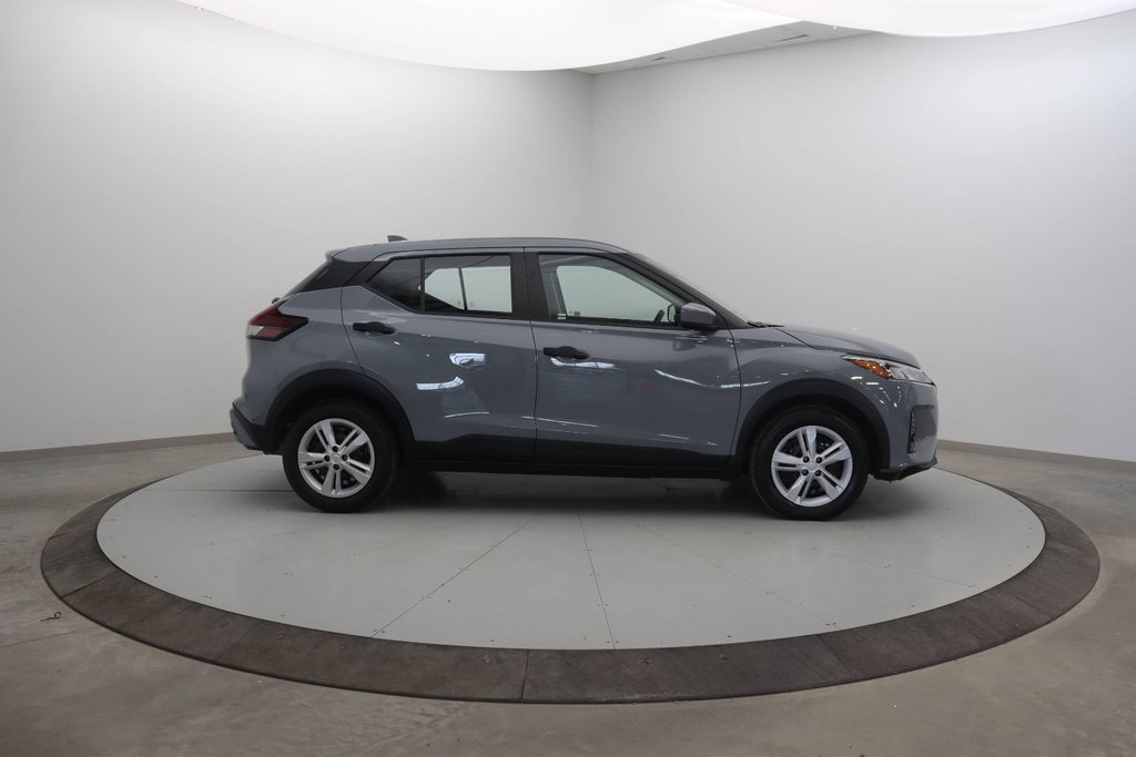 Nissan Kicks  2024 à Jonquière, Québec - 3 - w1024h768px