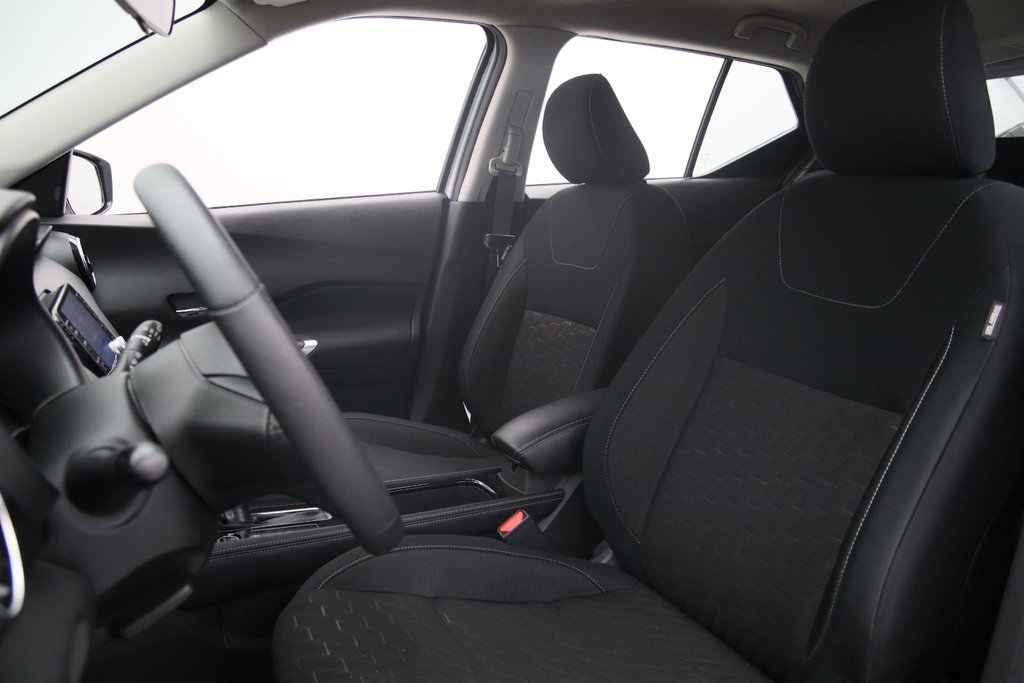 2024 Nissan Kicks in Sept-Îles, Quebec - 6 - w1024h768px