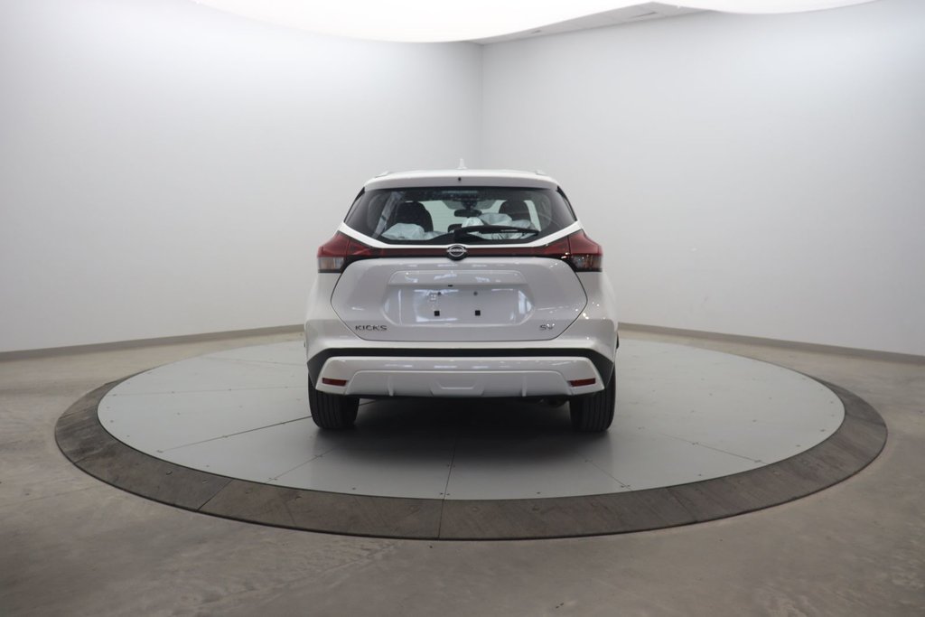 2024 Nissan Kicks in Sept-Îles, Quebec - 5 - w1024h768px