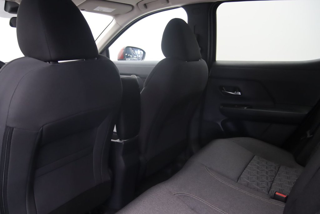 2025 Nissan Kicks in Jonquière, Quebec - 8 - w1024h768px