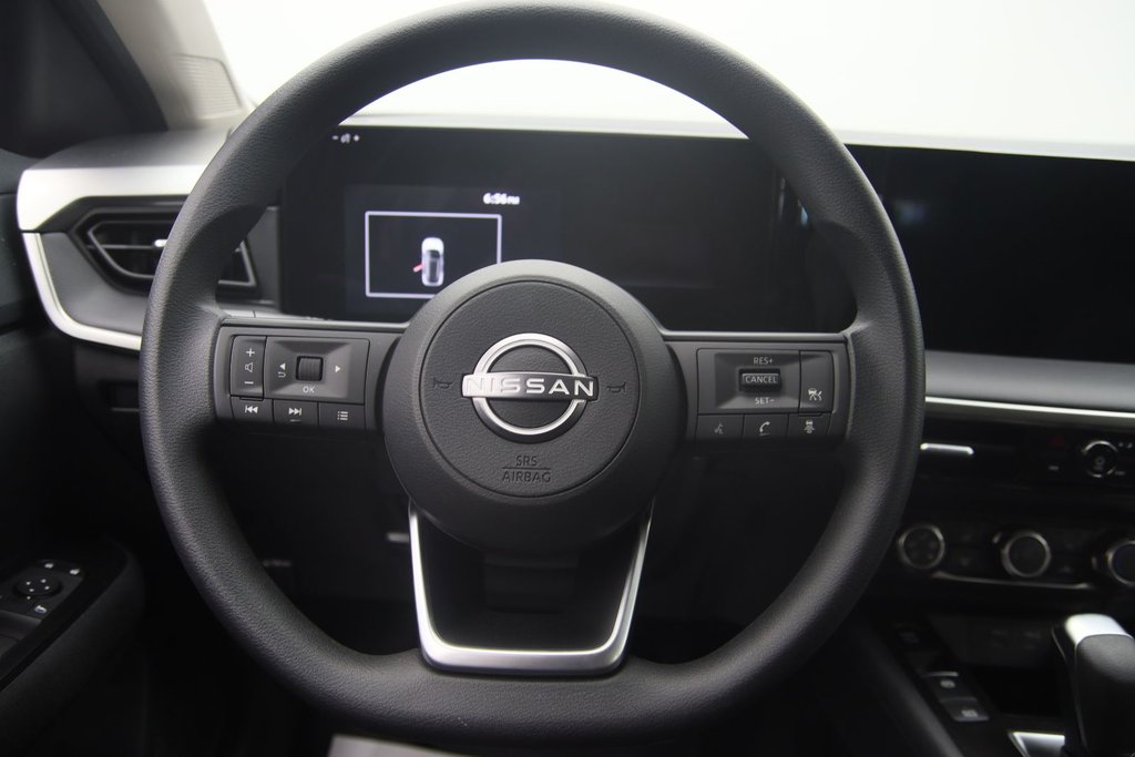 2025 Nissan Kicks S in Chicoutimi, Quebec - 11 - w1024h768px