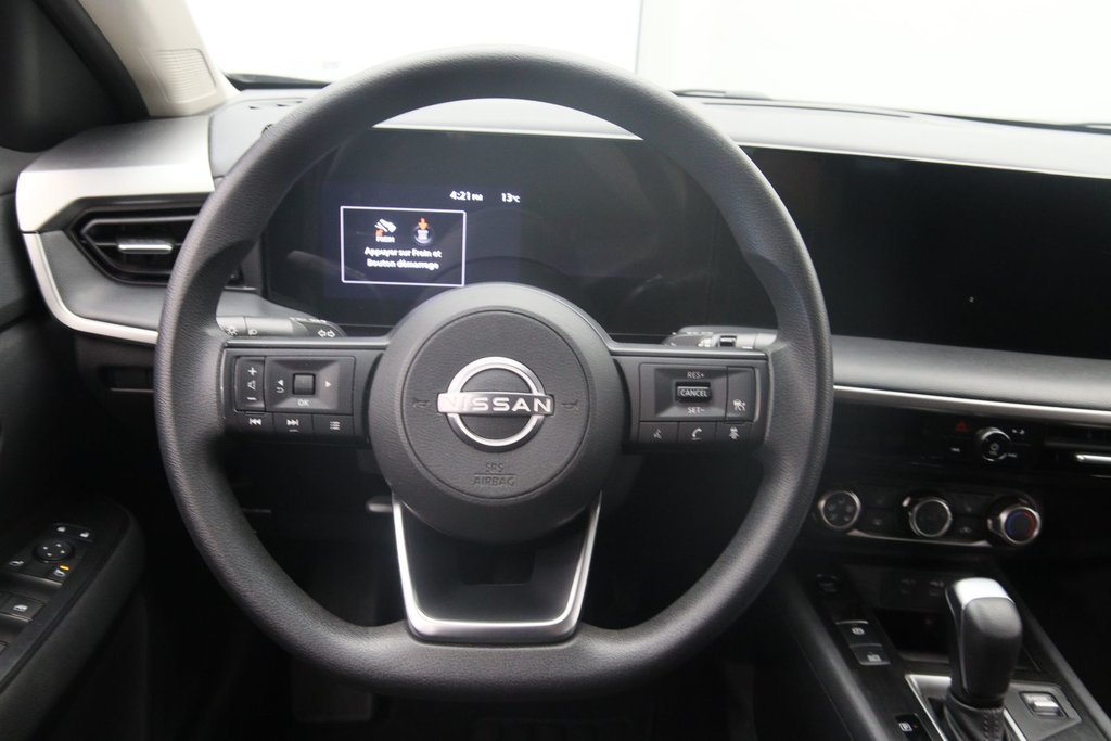 Nissan Kicks S 2025 à Chicoutimi, Québec - 11 - w1024h768px