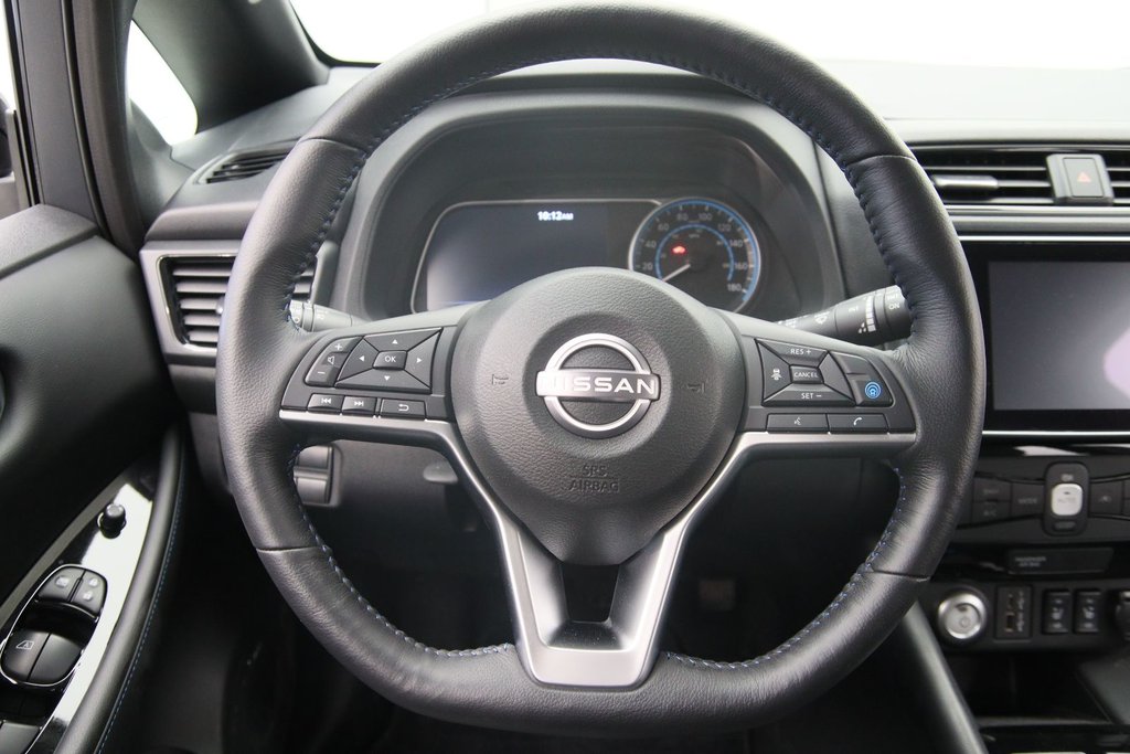 2023 Nissan LEAF SL PLUS in Jonquière, Quebec - 11 - w1024h768px