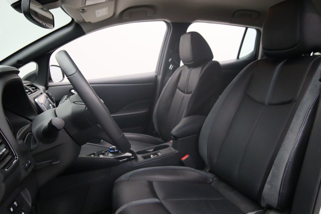 2023 Nissan LEAF SL PLUS in Jonquière, Quebec - 6 - w1024h768px