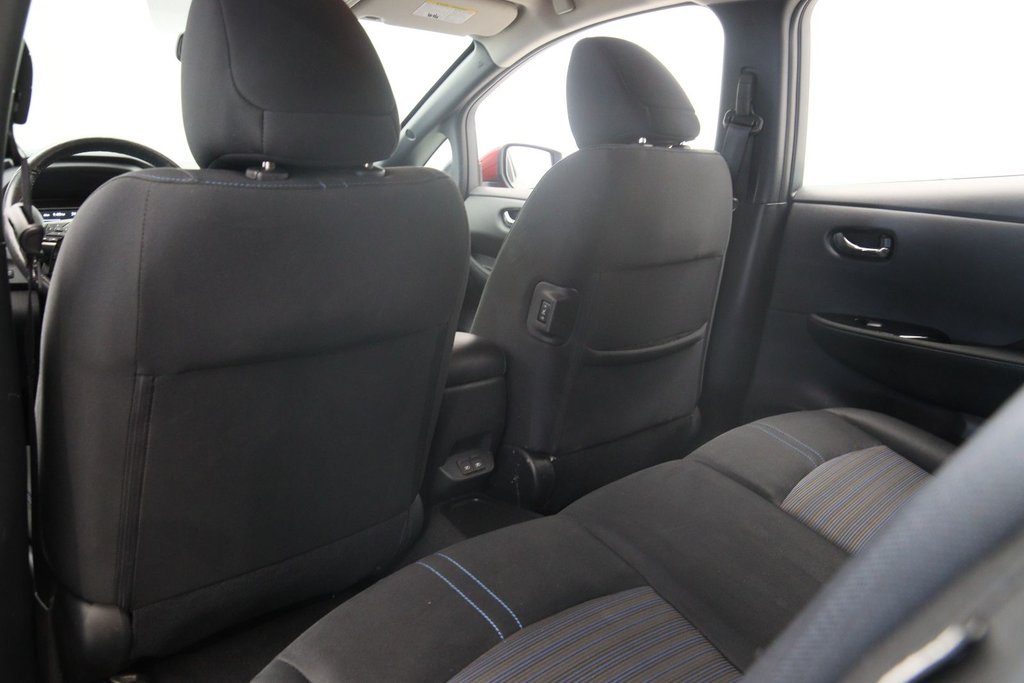 2023 Nissan LEAF SV + in Chicoutimi, Quebec - 9 - w1024h768px