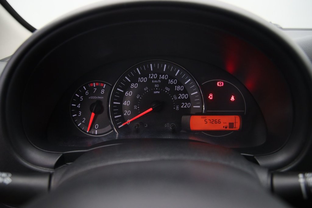 Nissan Micra  2015 à Sept-Îles, Québec - 12 - w1024h768px