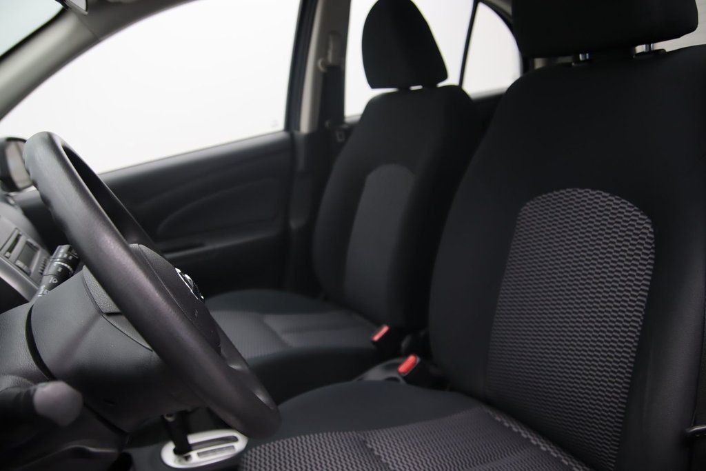 2016 Nissan Micra in Jonquière, Quebec - 7 - w1024h768px