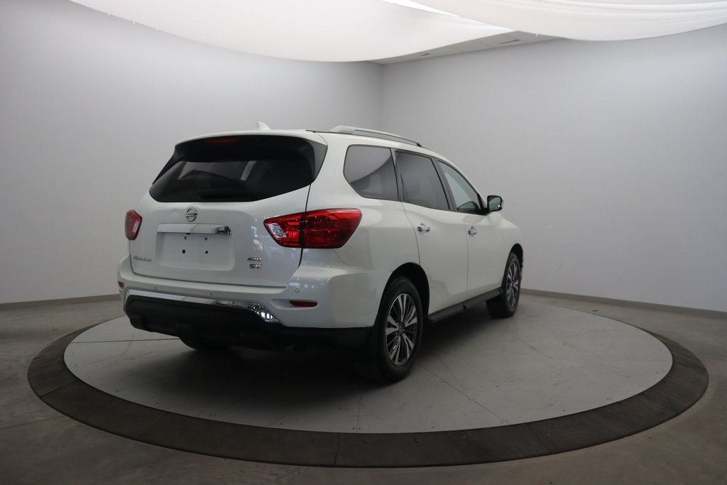 2019 Nissan Pathfinder in Jonquière, Quebec - 4 - w1024h768px