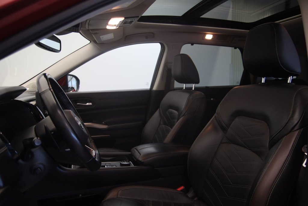 Nissan Pathfinder  2022 à Baie-Comeau, Québec - 7 - w1024h768px
