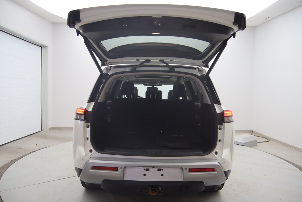 2022 Nissan Pathfinder in Baie-Comeau, Quebec - 17 - w1024h768px