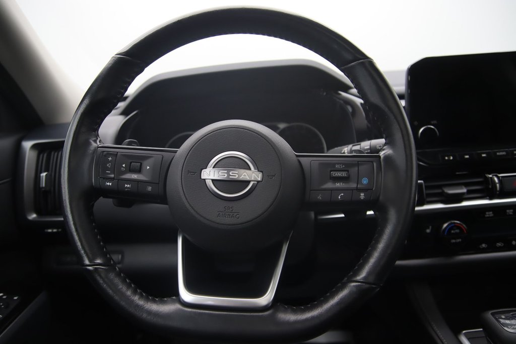 2022 Nissan Pathfinder in Baie-Comeau, Quebec - 11 - w1024h768px