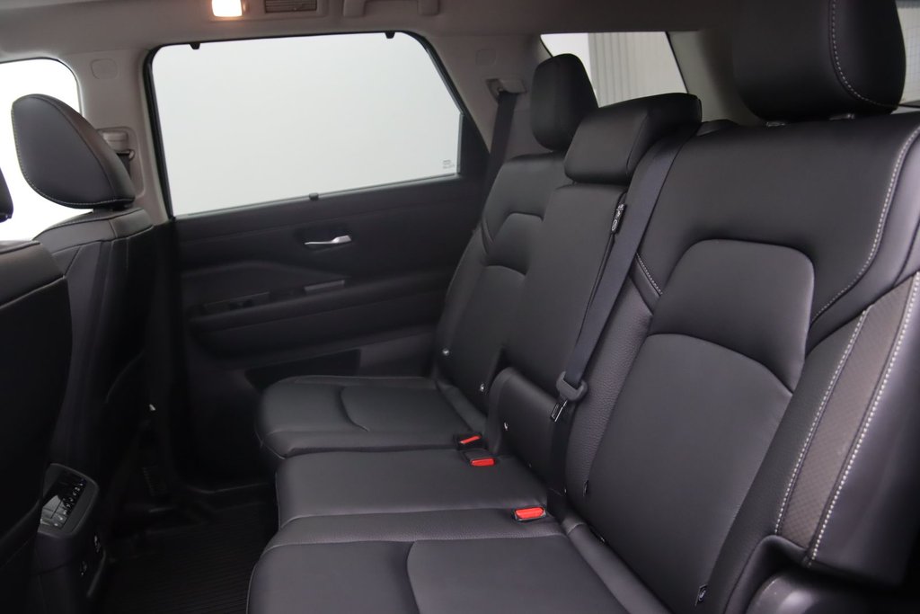 Nissan Pathfinder  2023 à Sept-Îles, Québec - 10 - w1024h768px