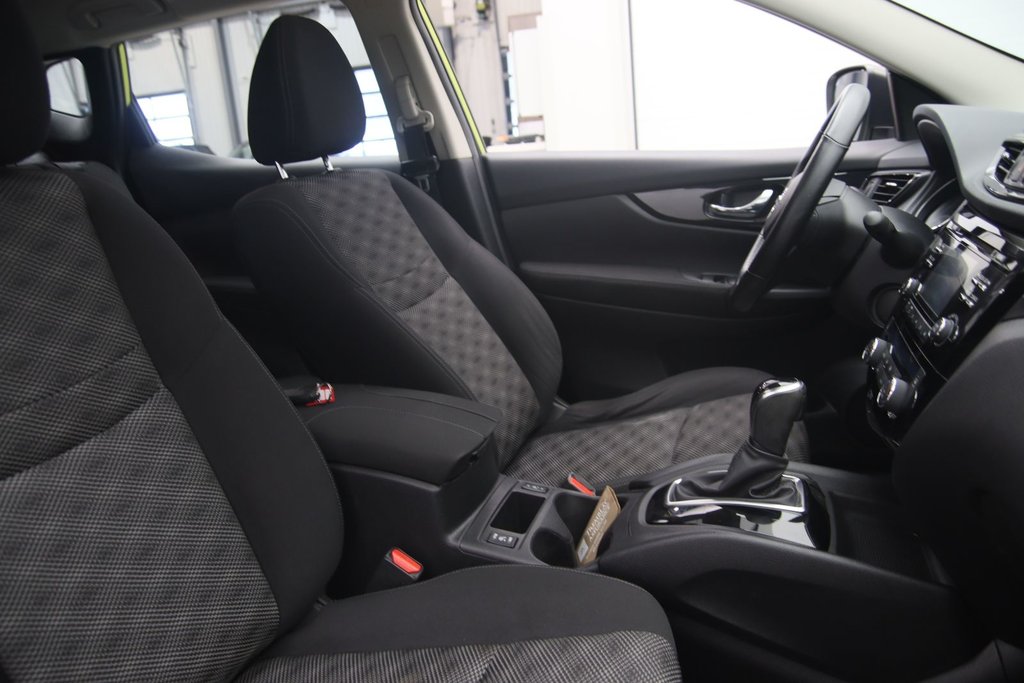 2018 Nissan Qashqai in Baie-Comeau, Quebec - 16 - w1024h768px