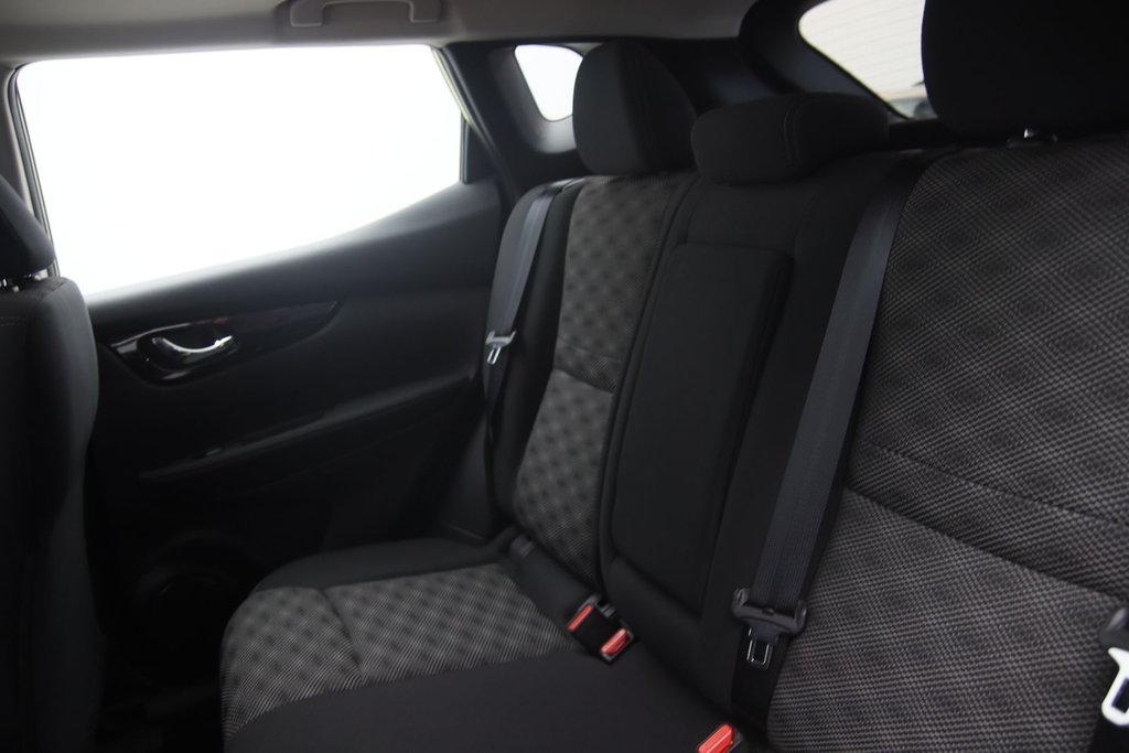 2018 Nissan Qashqai in Baie-Comeau, Quebec - 10 - w1024h768px