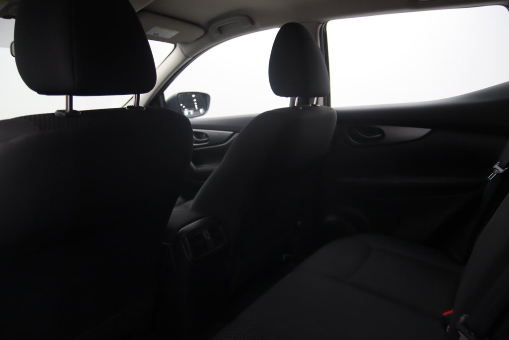 2019 Nissan Qashqai in Baie-Comeau, Quebec - 8 - w1024h768px
