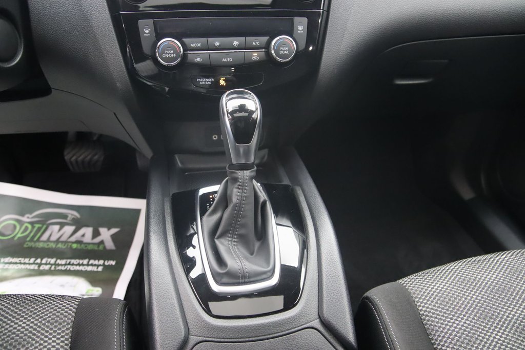 2020 Nissan Qashqai in Baie-Comeau, Quebec - 14 - w1024h768px
