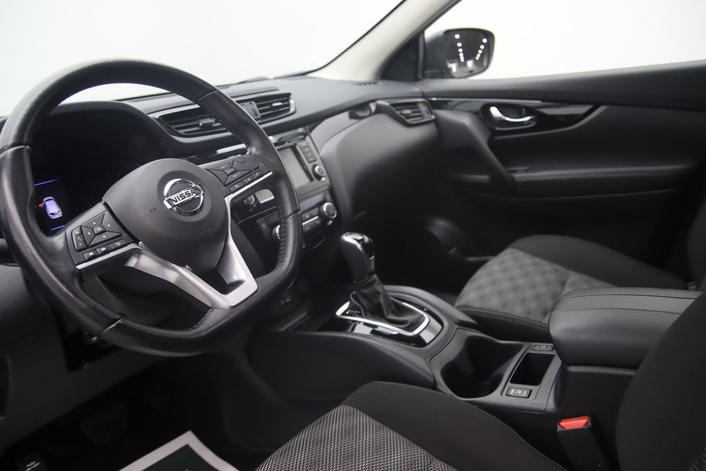 2020 Nissan Qashqai in Baie-Comeau, Quebec - 6 - w1024h768px