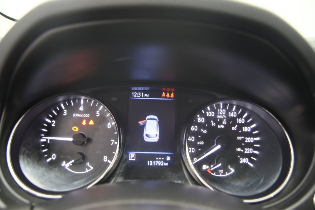 Nissan Qashqai  2020 à Jonquière, Québec - 12 - w1024h768px