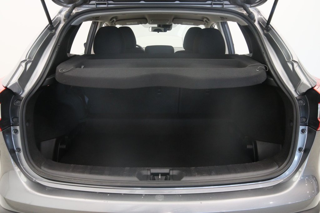 2020 Nissan Qashqai in Chicoutimi, Quebec - 18 - w1024h768px