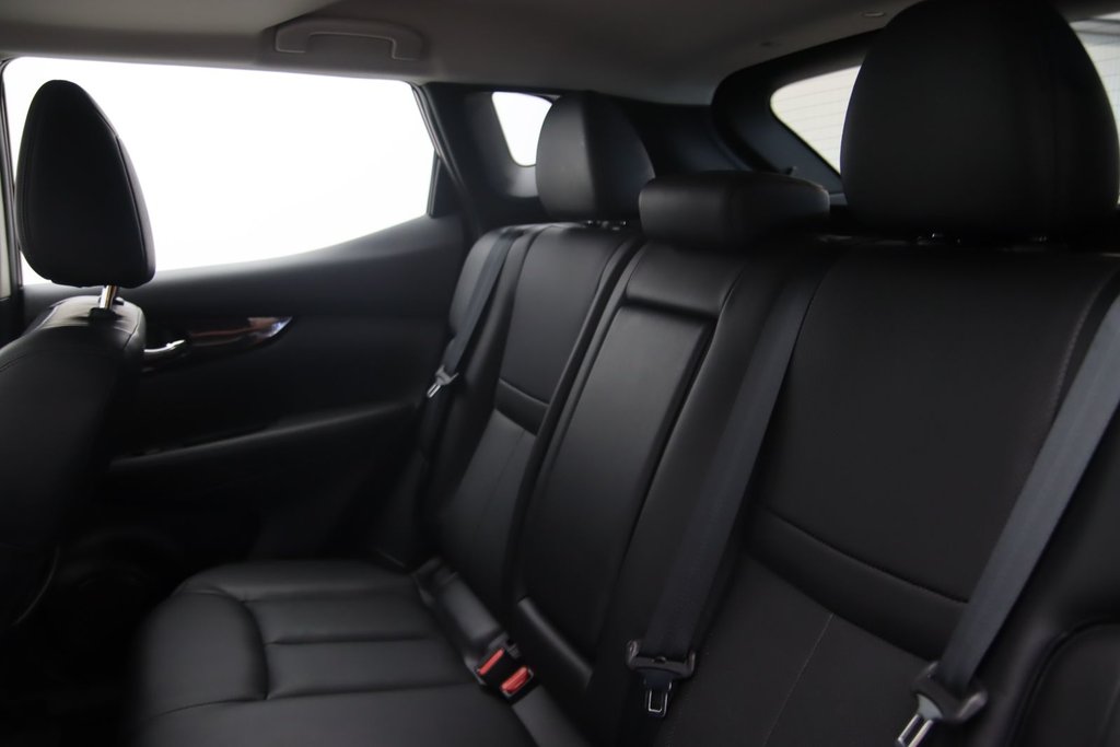 2021 Nissan Qashqai in Sept-Îles, Quebec - 10 - w1024h768px