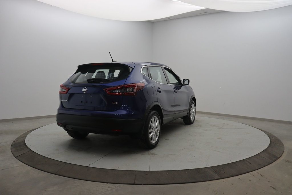 2021 Nissan Qashqai S in Chicoutimi, Quebec - 4 - w1024h768px