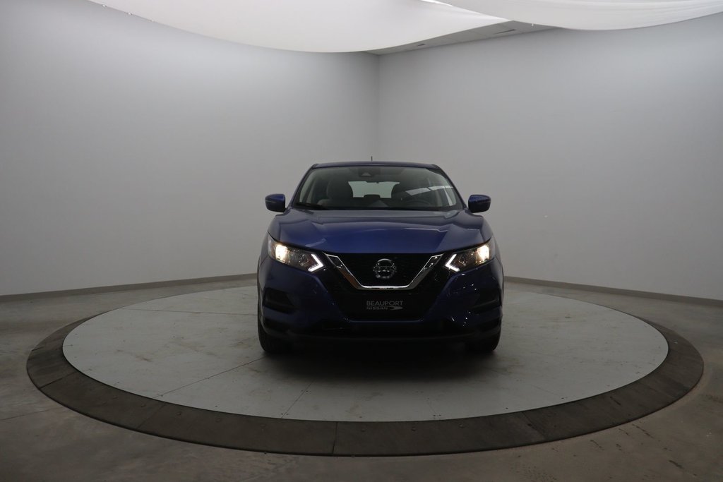 2021 Nissan Qashqai S in Chicoutimi, Quebec - 2 - w1024h768px