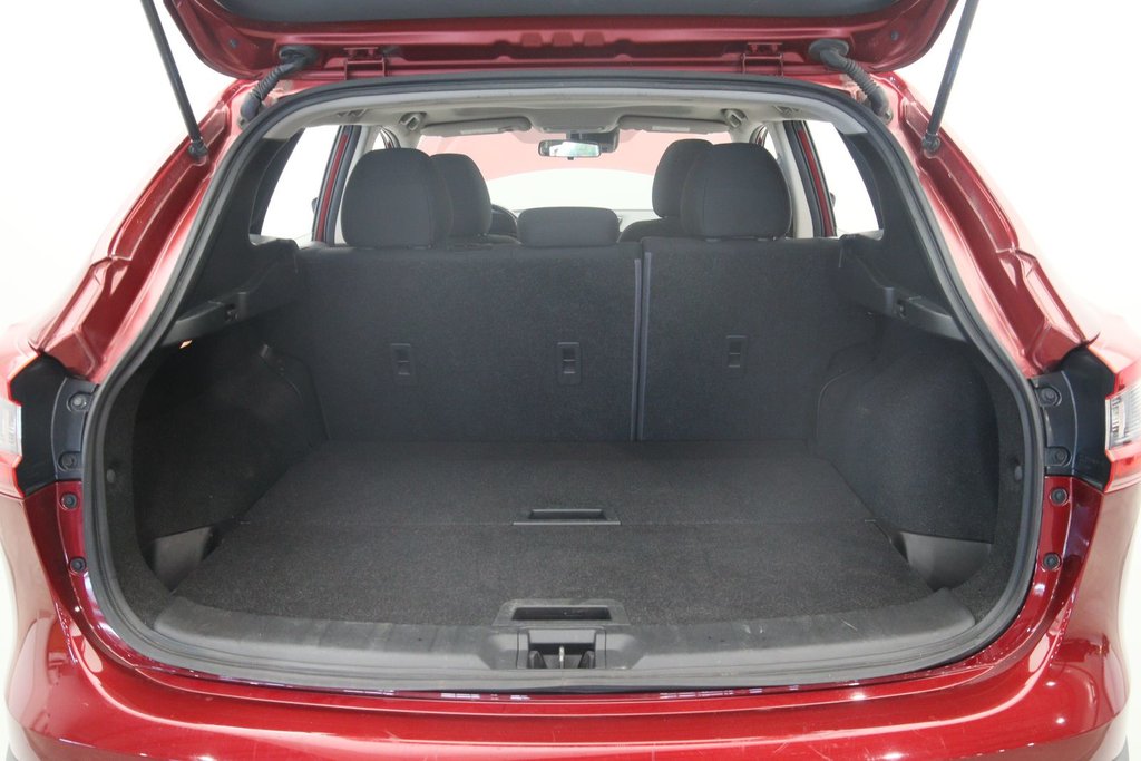 2021 Nissan Qashqai in Jonquière, Quebec - 19 - w1024h768px