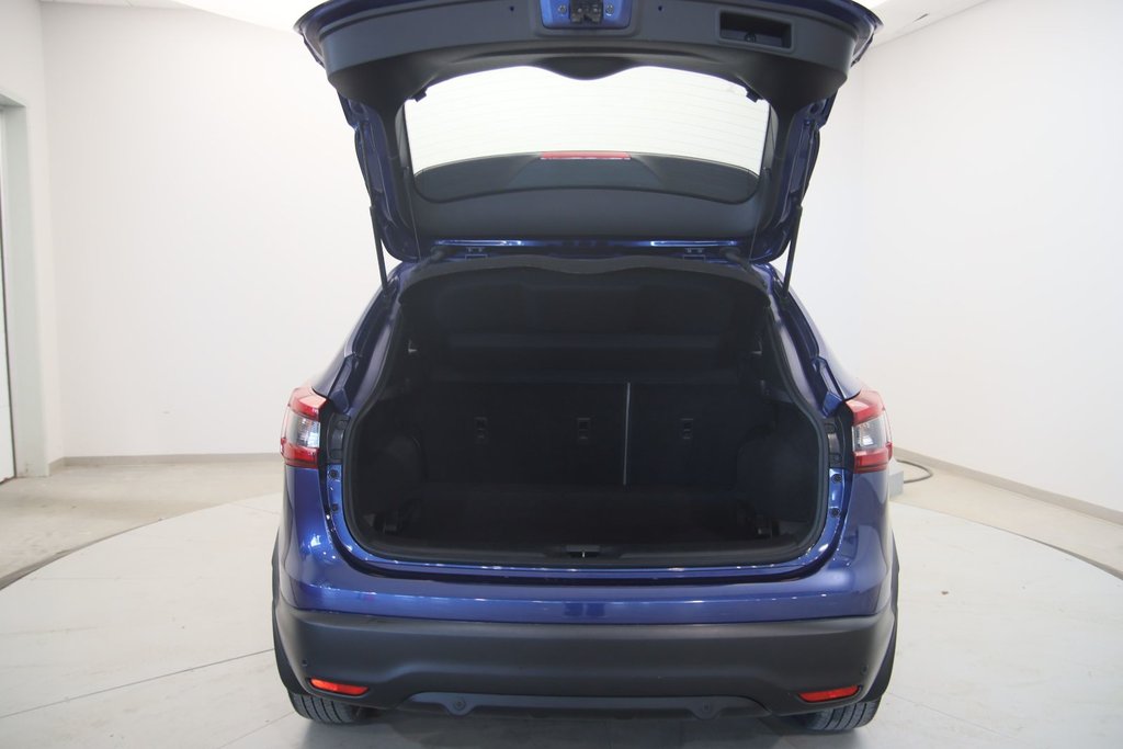 Nissan Qashqai  2022 à Baie-Comeau, Québec - 17 - w1024h768px
