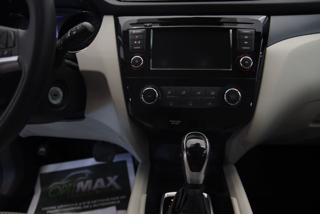 Nissan Qashqai  2022 à Baie-Comeau, Québec - 13 - w1024h768px