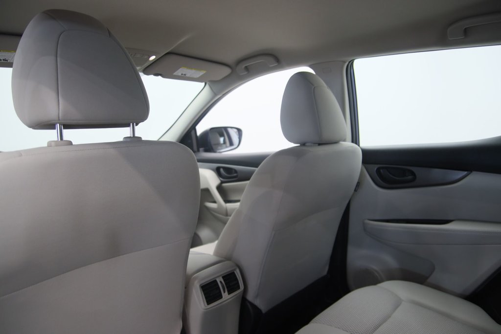Nissan Qashqai  2023 à Baie-Comeau, Québec - 8 - w1024h768px