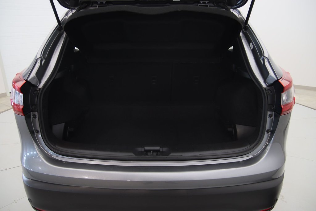Nissan Qashqai  2023 à Sept-Îles, Québec - 18 - w1024h768px