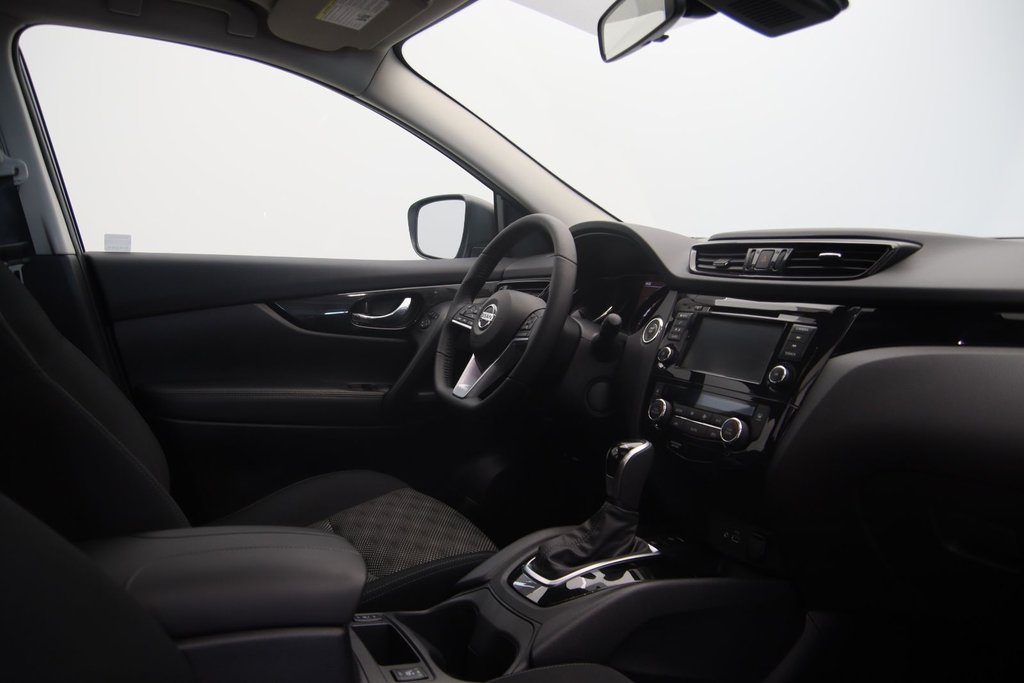 Nissan Qashqai  2023 à Sept-Îles, Québec - 16 - w1024h768px