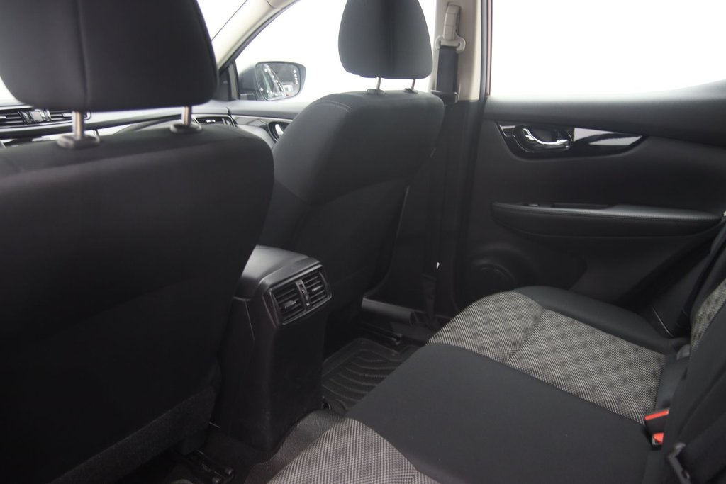 2023 Nissan Qashqai in Jonquière, Quebec - 9 - w1024h768px