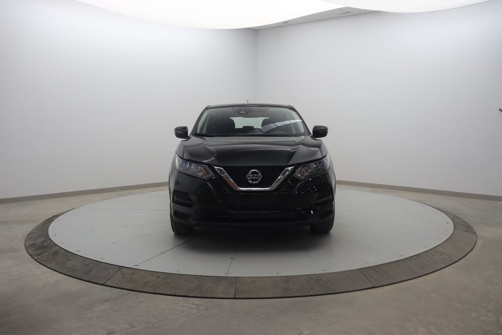 Nissan Qashqai  2023 à Jonquière, Québec - 2 - w1024h768px