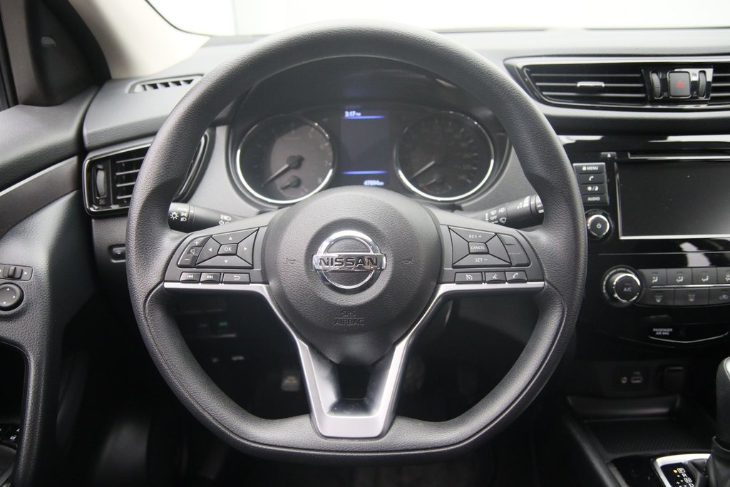 Nissan Qashqai  2023 à Jonquière, Québec - 11 - w1024h768px