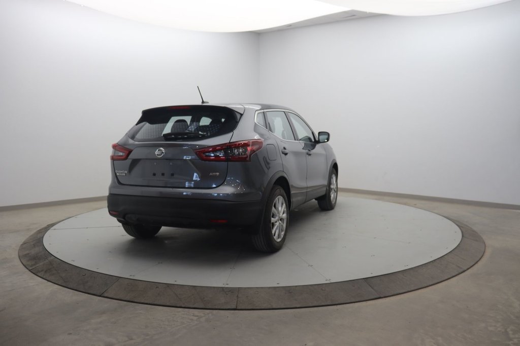 Nissan Qashqai  2023 à Sept-Îles, Québec - 4 - w1024h768px