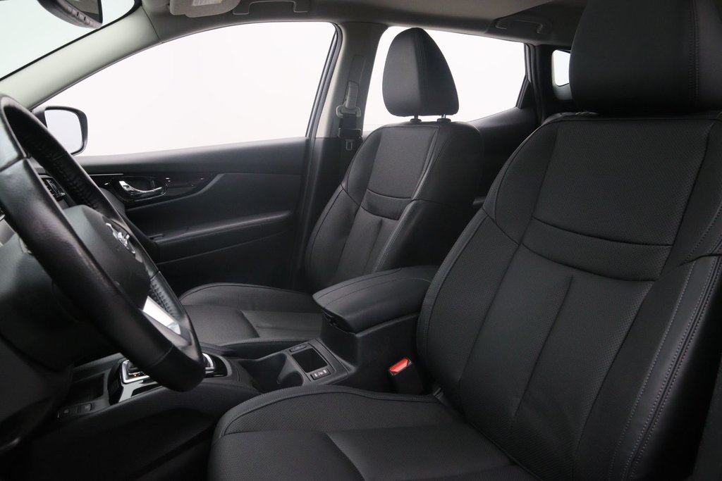 2023 Nissan Qashqai SL in Chicoutimi, Quebec - 6 - w1024h768px