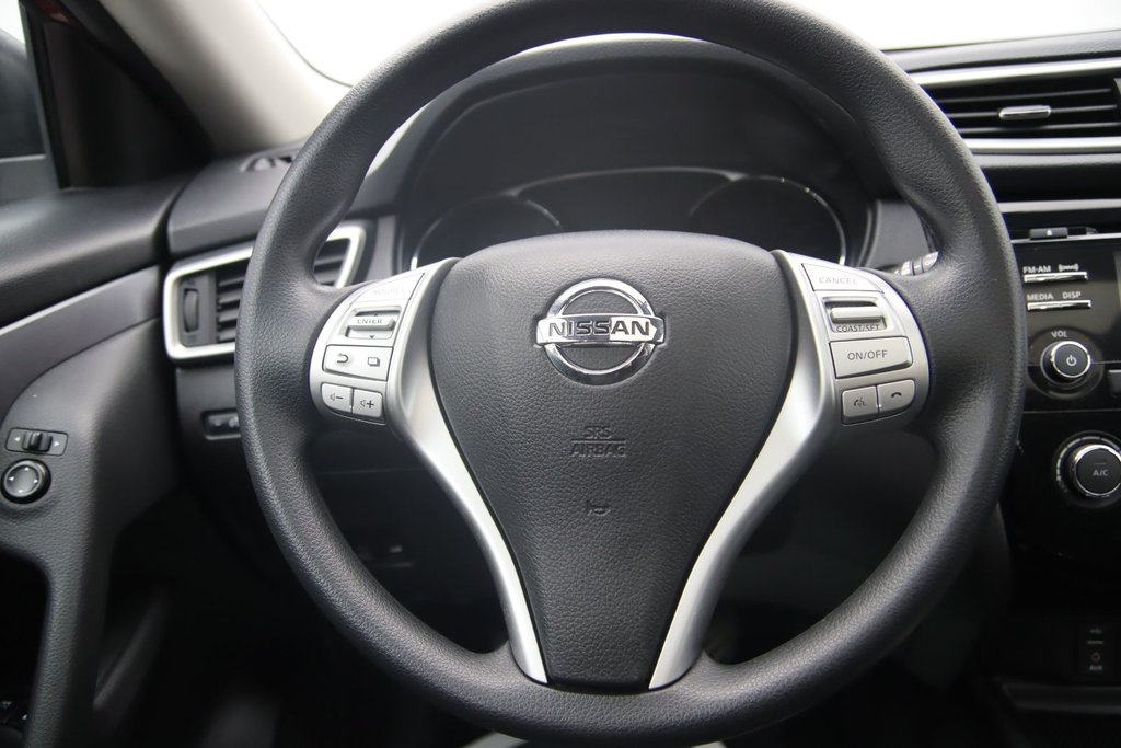 2016 Nissan Rogue in Jonquière, Quebec - 12 - w1024h768px