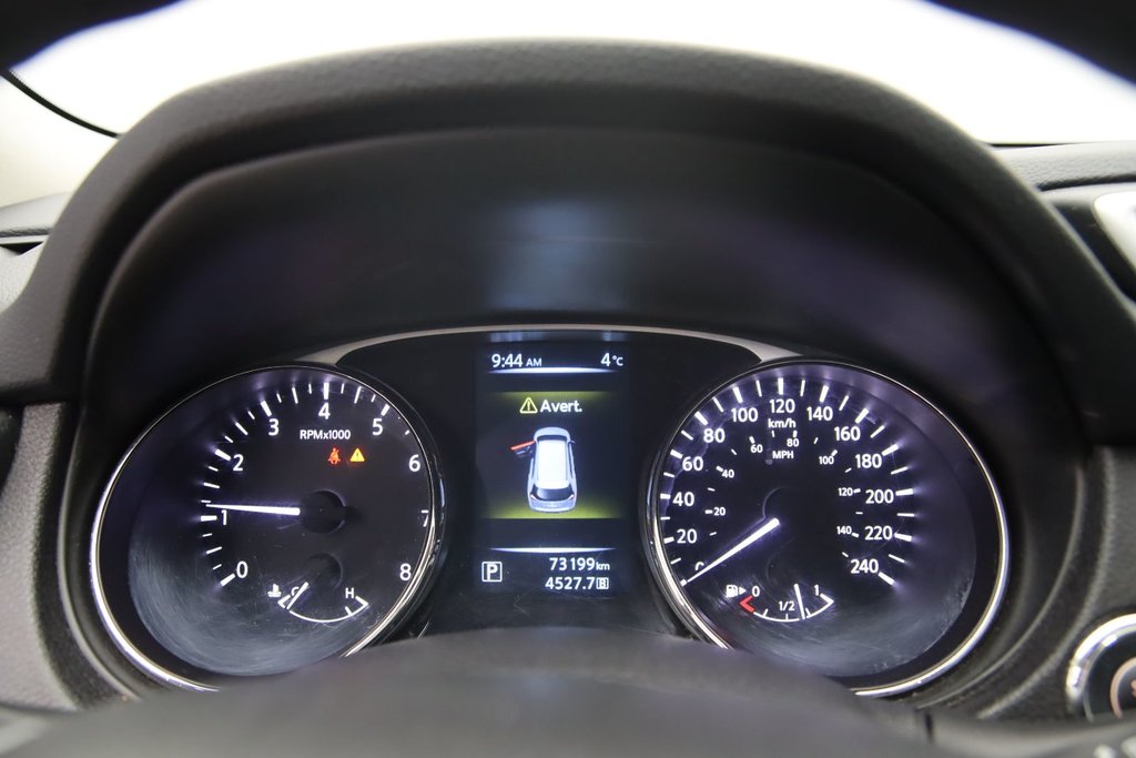 2016 Nissan Rogue in Jonquière, Quebec - 13 - w1024h768px