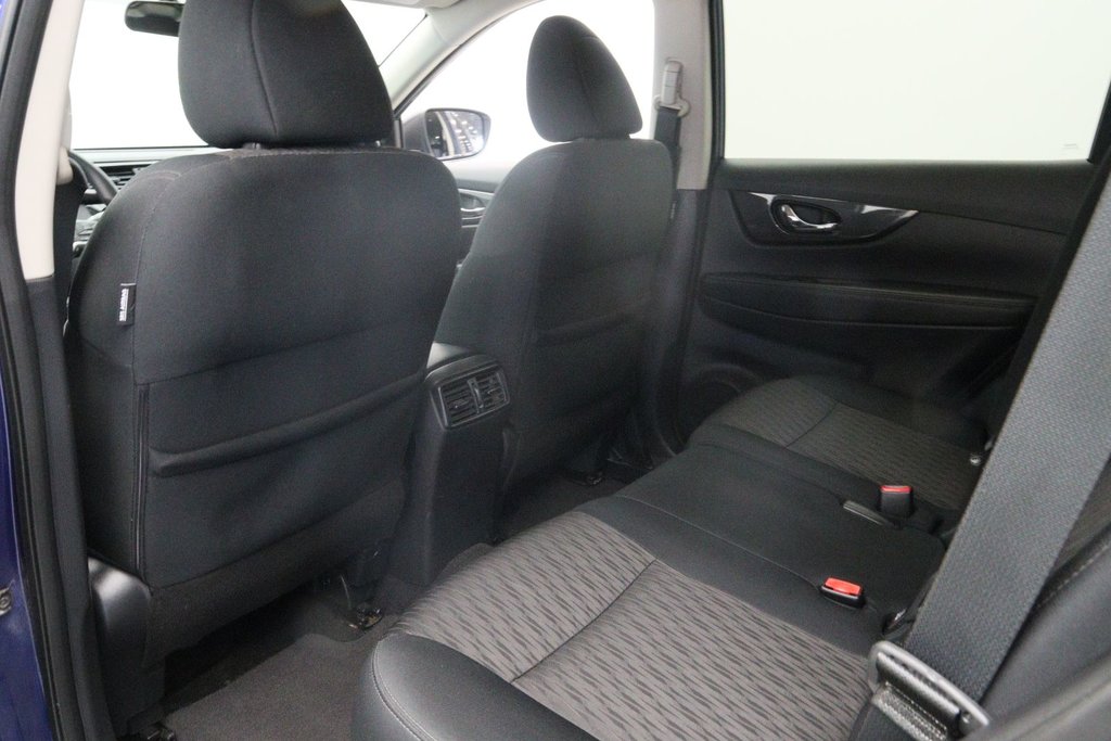 Nissan Rogue  2018 à Baie-Comeau, Québec - 8 - w1024h768px