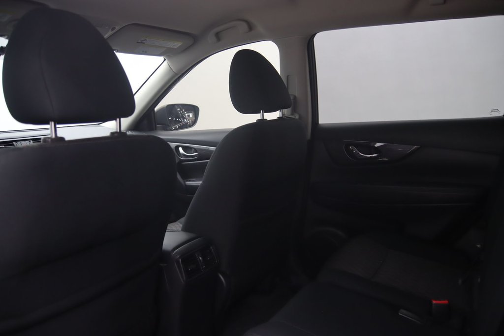 2018 Nissan Rogue in Jonquière, Quebec - 8 - w1024h768px