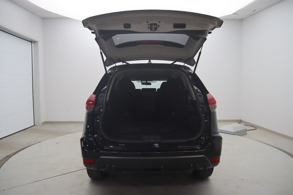2018 Nissan Rogue in Jonquière, Quebec - 17 - w1024h768px