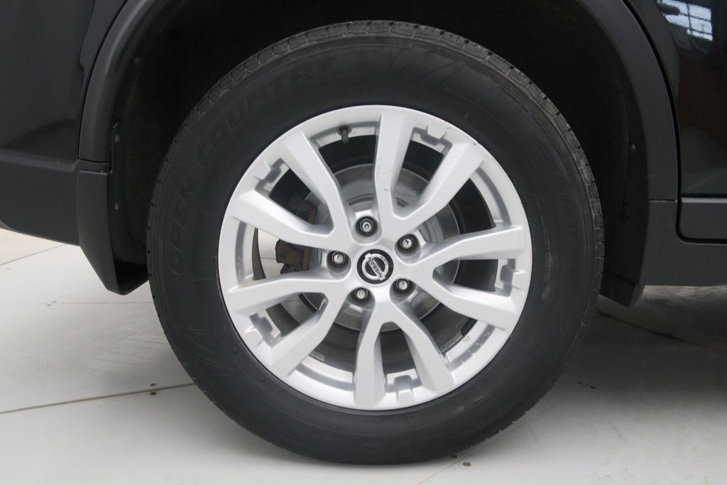 2019 Nissan Rogue in Jonquière, Quebec - 16 - w1024h768px