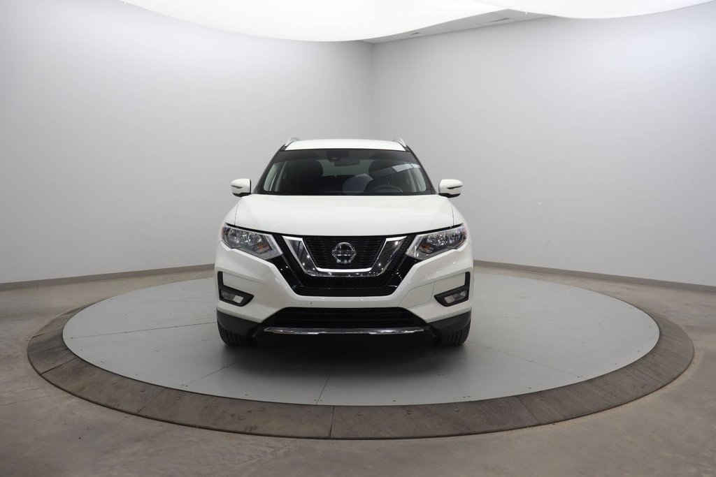 2020 Nissan Rogue in Jonquière, Quebec - 2 - w1024h768px