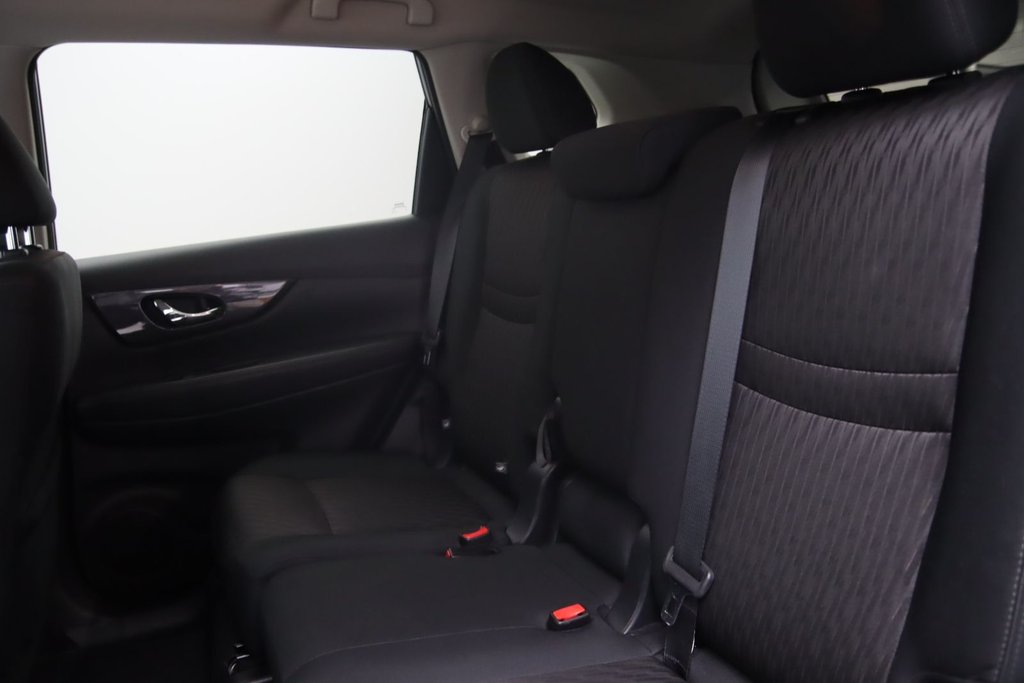 2020 Nissan Rogue S in Jonquière, Quebec - 9 - w1024h768px