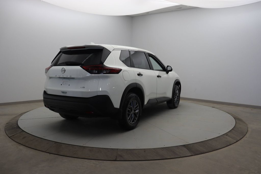 Nissan Rogue  2021 à Jonquière, Québec - 4 - w1024h768px