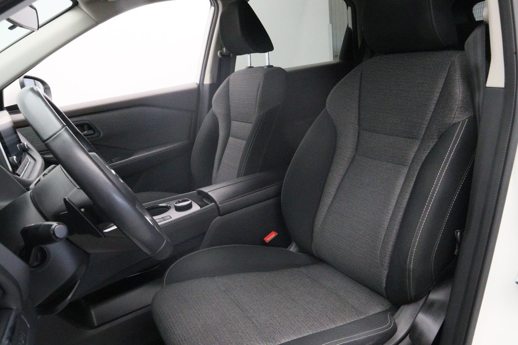 Nissan Rogue  2021 à Jonquière, Québec - 7 - w1024h768px
