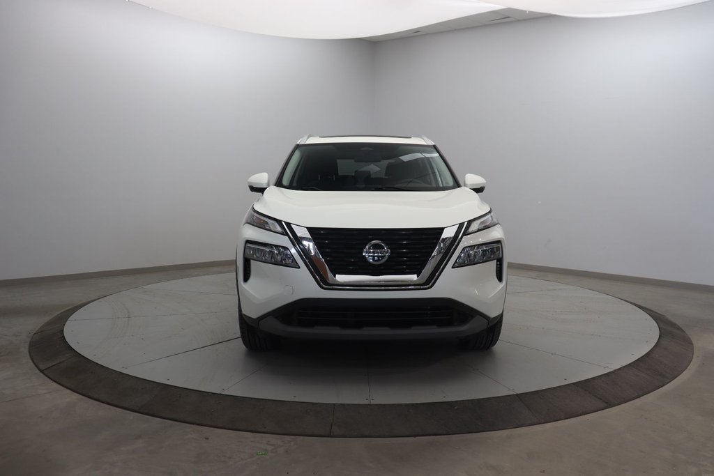 Nissan Rogue  2021 à Baie-Comeau, Québec - 2 - w1024h768px